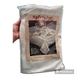 •Splendor Lace-Edged Tablecloth